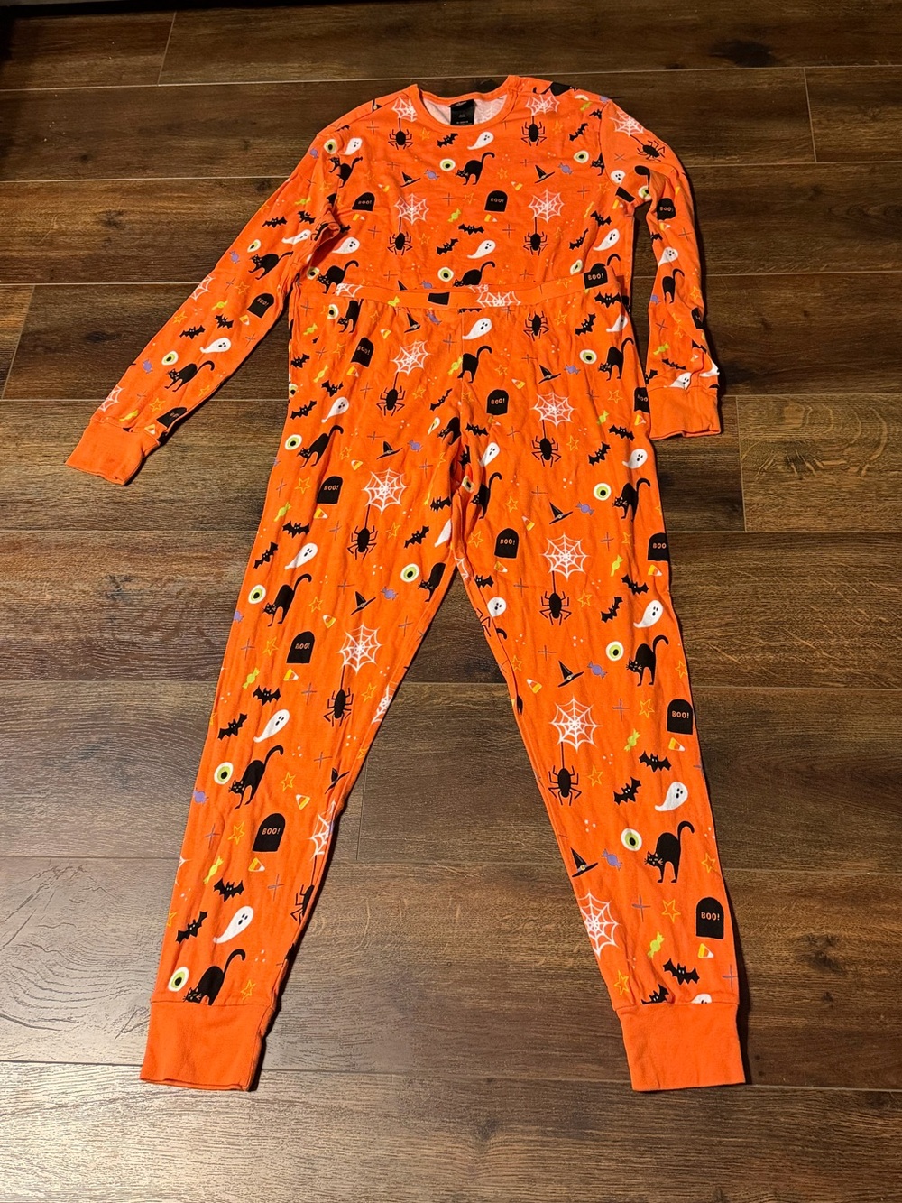 Target Mens Orange Halloween Two-Piece Pajamas Size M